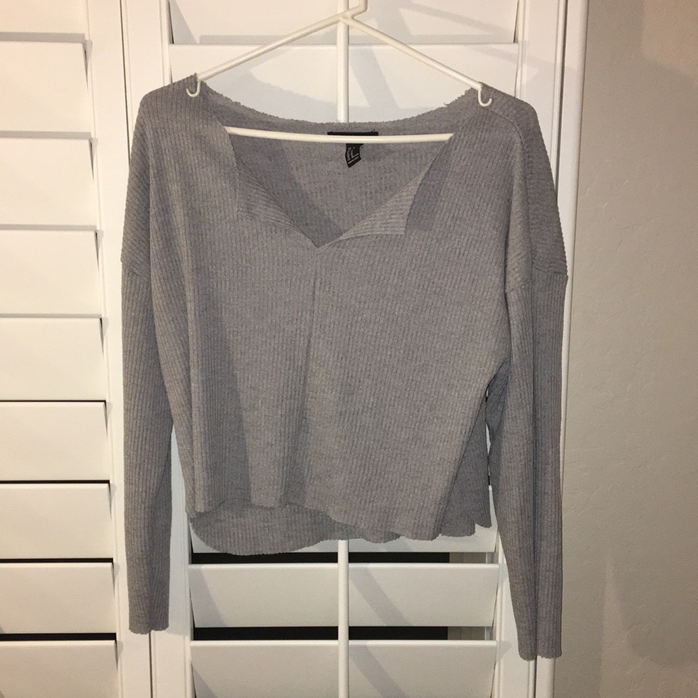 vneck longsleeve